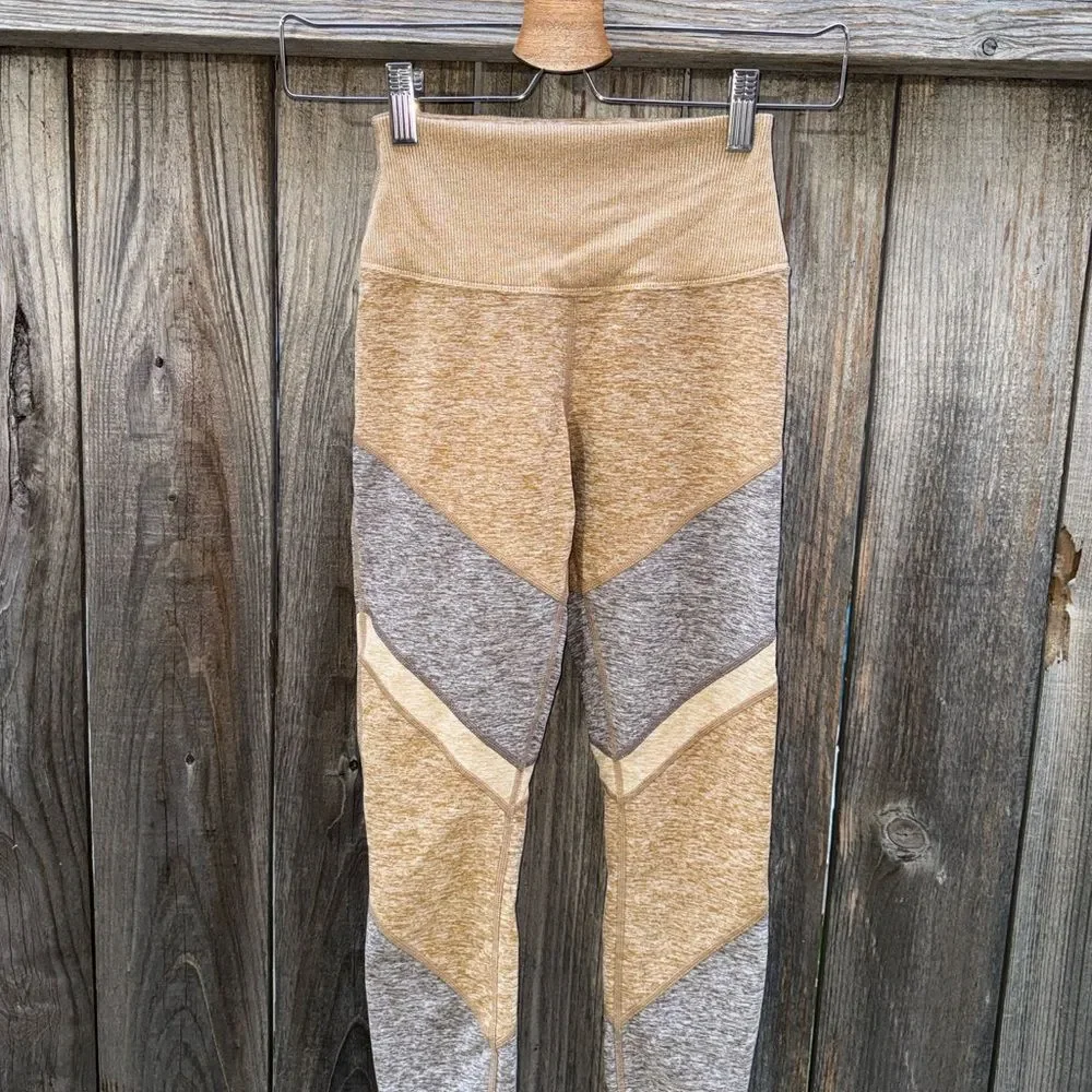 Alo Yoga High-Waist Alosoft Sheila Color Block Leggings Size XS